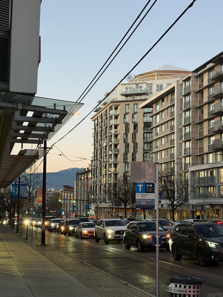 rush hour on Kingsway