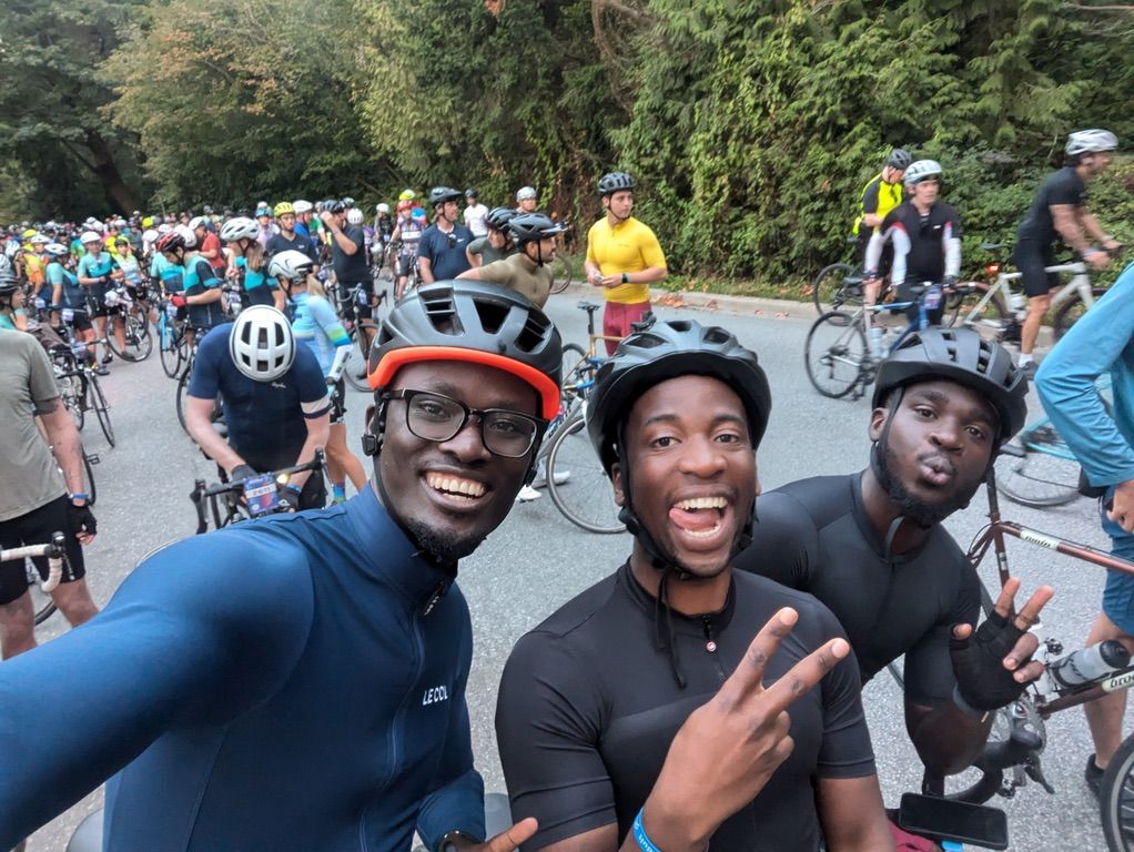 Team Cool Runnings before the GranFondo 2024