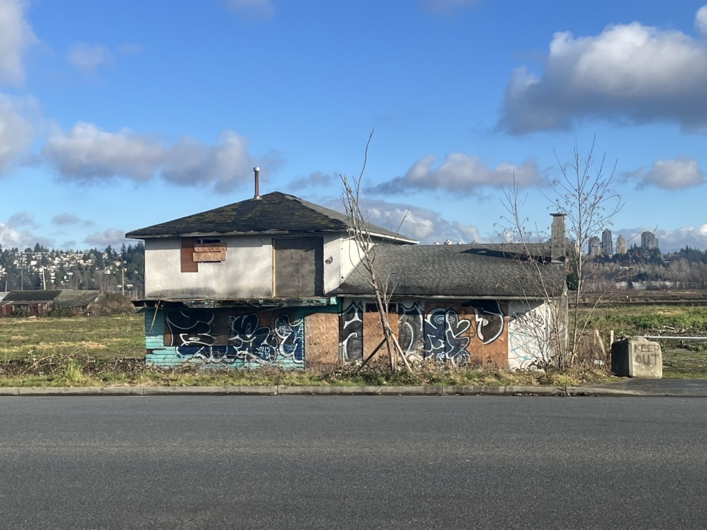 I wonder what the story is here? Guessing it involves an old man with an attitude